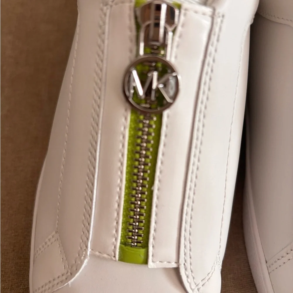 Michael Kors 100 % leather KEATON LEATHER LIFESTYLE CASUAL AND FASHION SNEAKERS